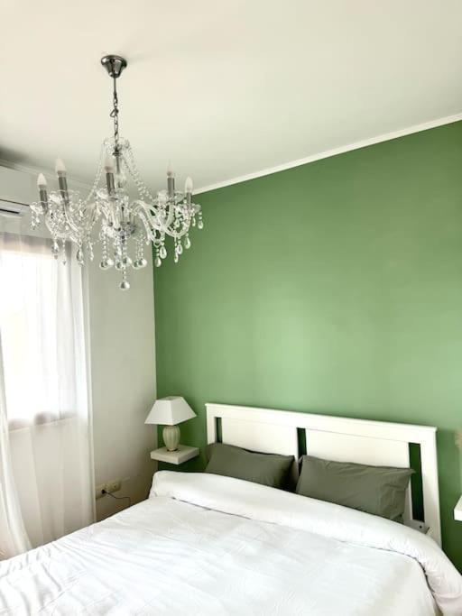 Casa Vacanza Elislor Apartments 菲乌米奇诺 外观 照片